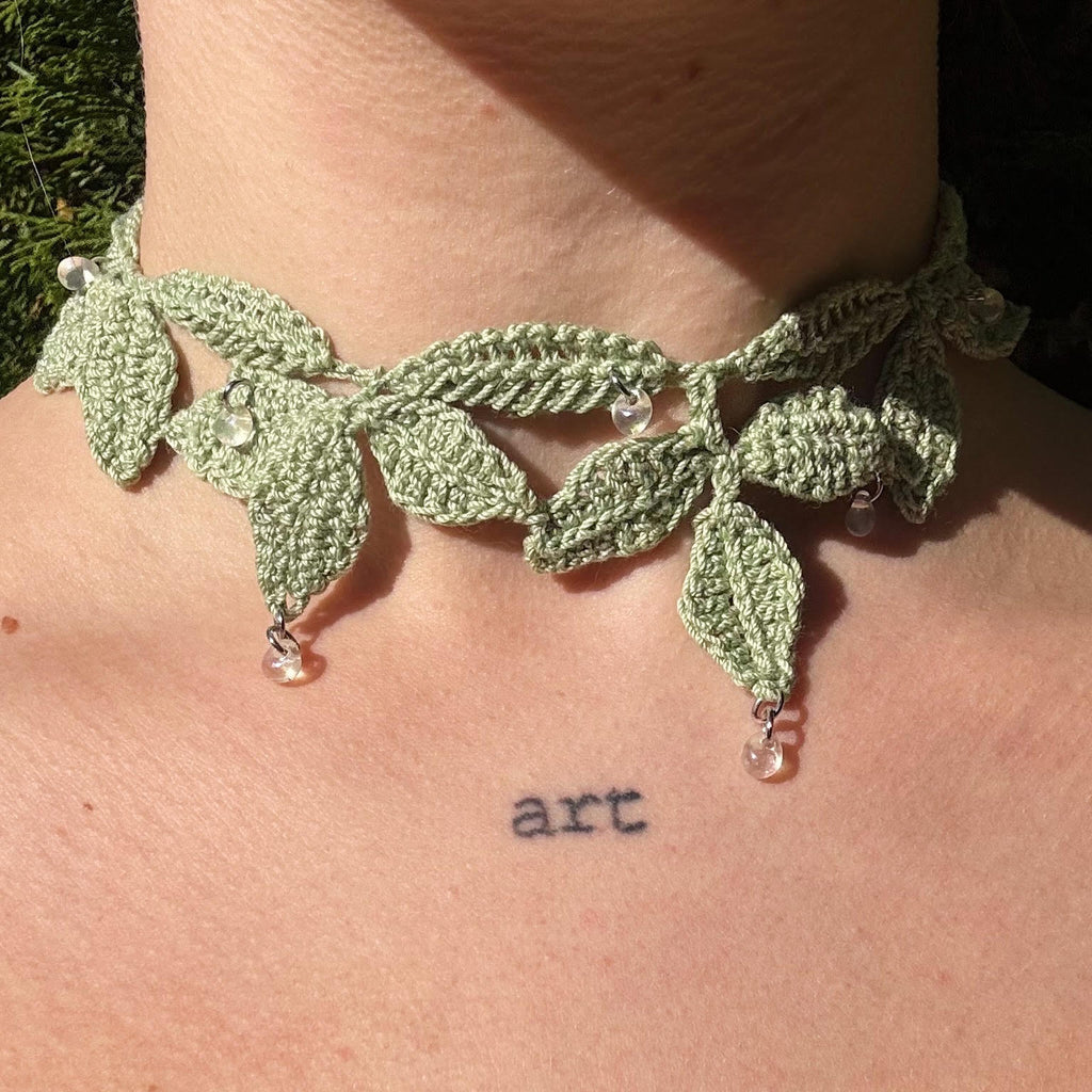 Elven Leave Necklace with Glass Dewdrops